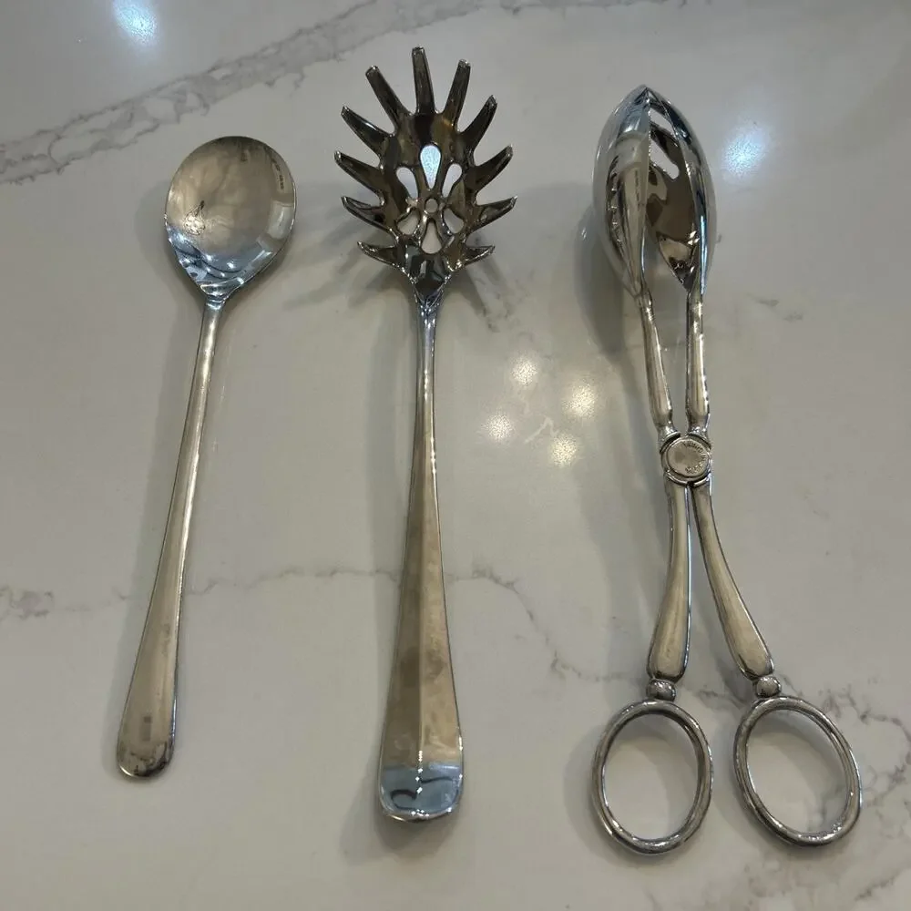 International Silver Silver Plated Set of 3 Serving Spoons‎ Salad Tongs
